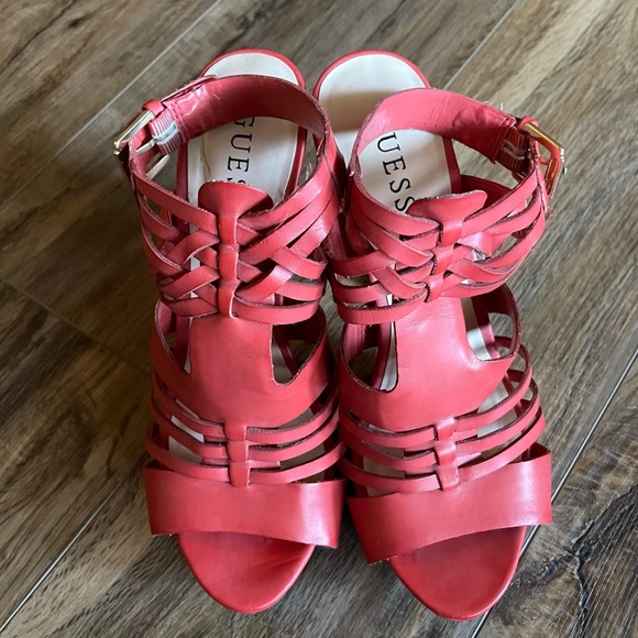 Guess red Leather strappy pumps Sz 7.5 heels - Picture 5 of 12